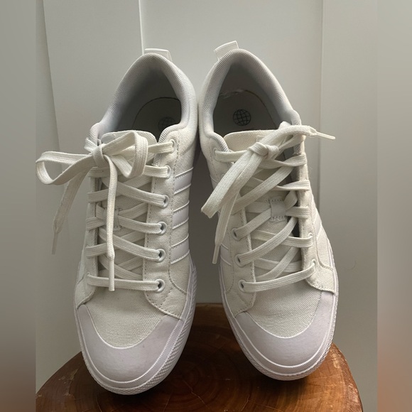 Adidas Bravada 2.0 Platform Sneakers Shoes Sz. 8.5 Womens - Picture 2 of 11